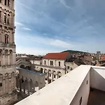 Penthouse Matkovic Сплит