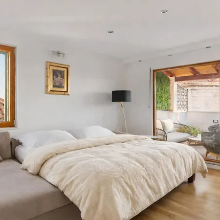 Apartment Penthouse Matkovic Split